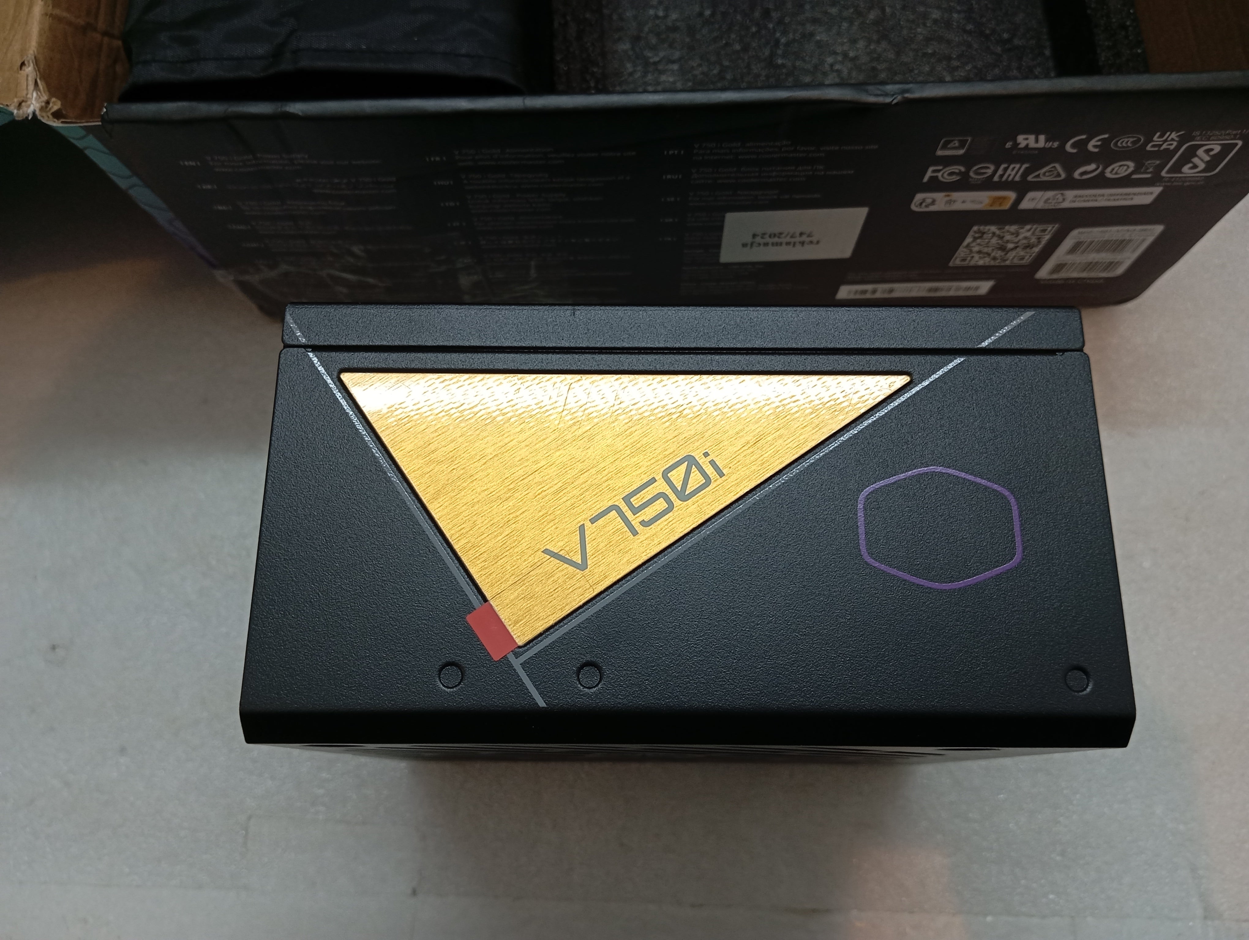Refurbished Cooler Master V750 Gold i Multi Refurbished Cooler Master V750 Gold i Multi